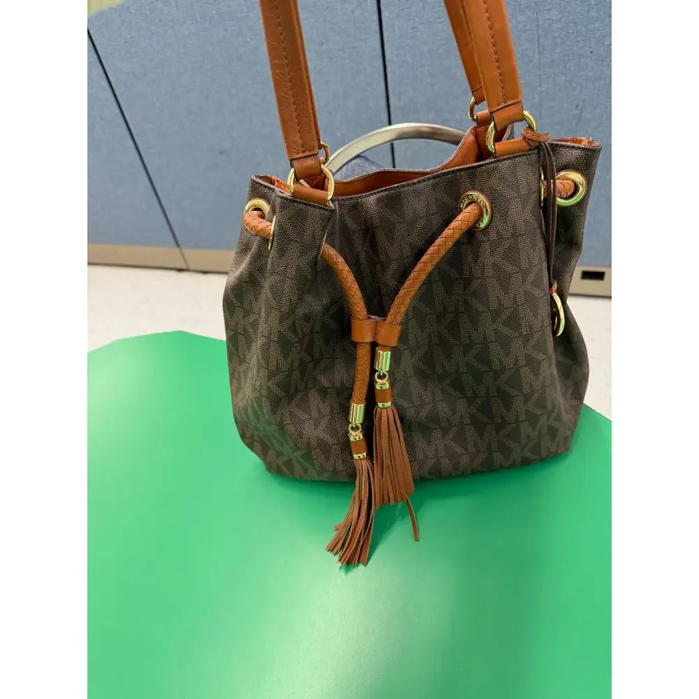 Michael Kors MK Jet Set Signature Fringe Tassel Logo Large Hobo Bag Purse Brown